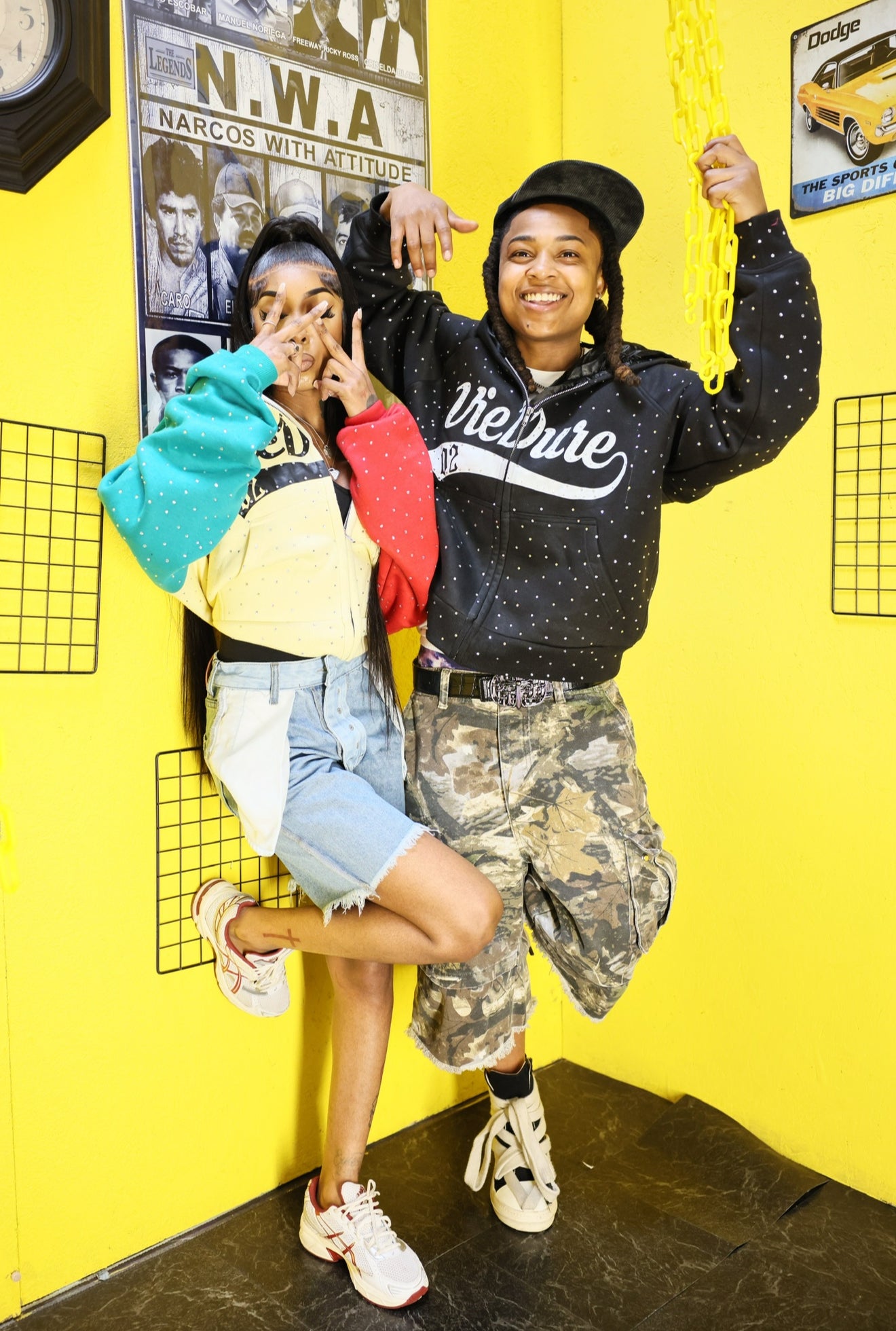 VIE DURE "BLACK WALL STREET" ZIP HOODIE