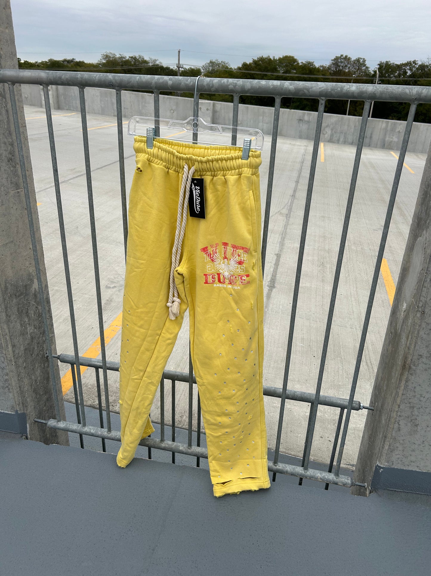 VIE DURE "LOOSE FIT" SWEAT PANTS