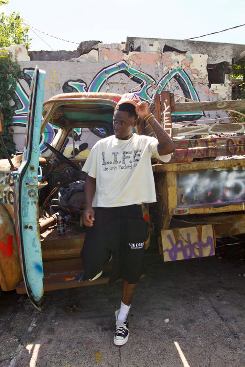 VIE DURE "LIFE" TEE