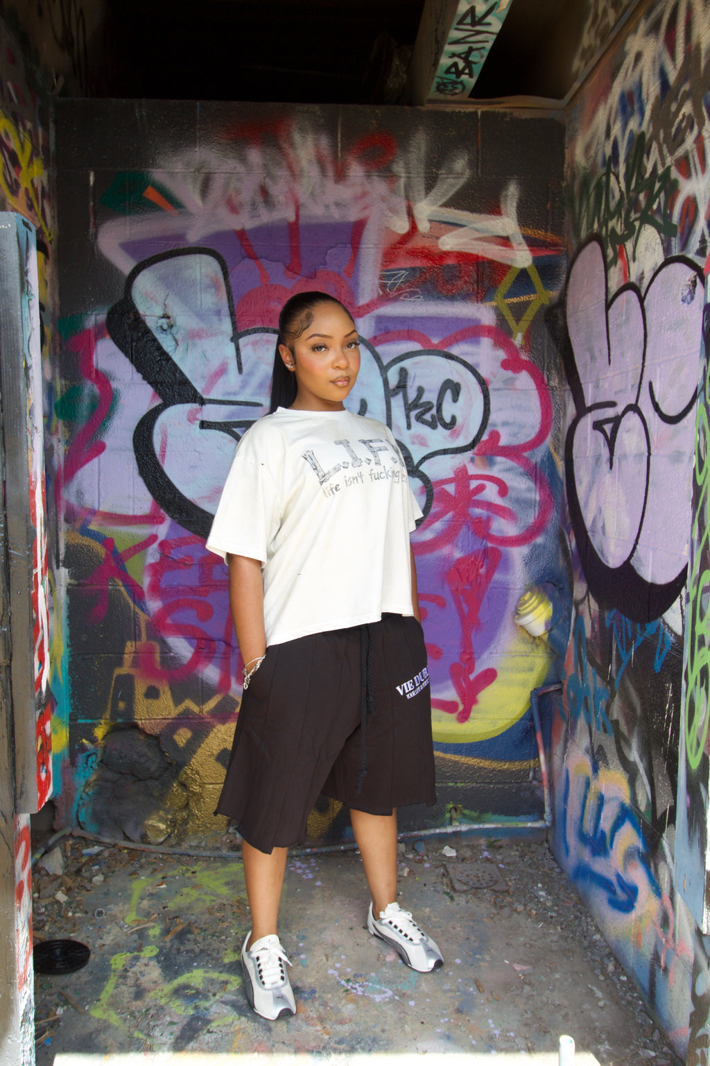 VIE DURE "LIFE" TEE
