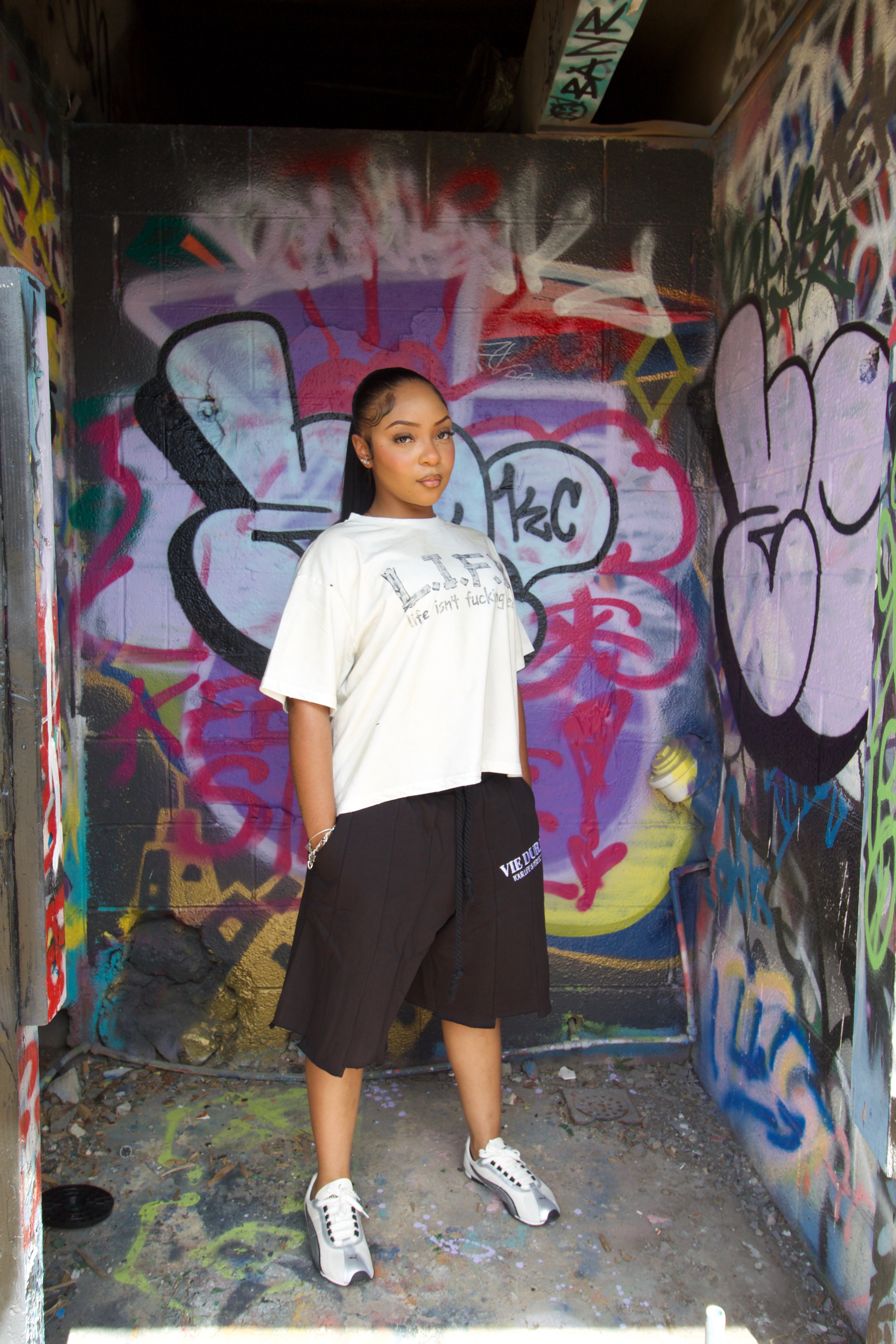 VIE DURE "LIFE" TEE